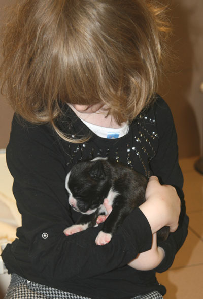 emmely_aul_arm_klein